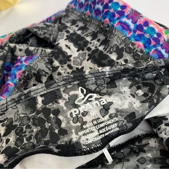 PrAna Roxanne Hydrobloom Capri Crop Leggings size M~NWOT$4.99 Ships! Made in USA - Picture 6 of 10